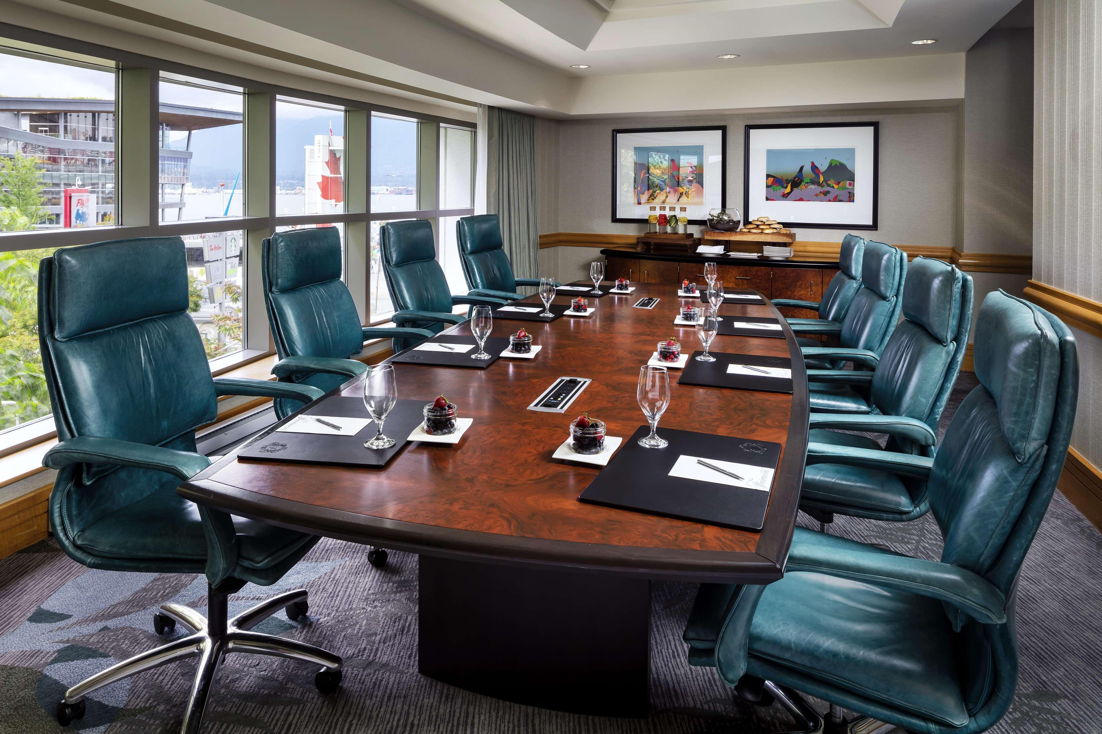 Fairmont Waterfront Hotel Vancouver Exterior photo A boardroom