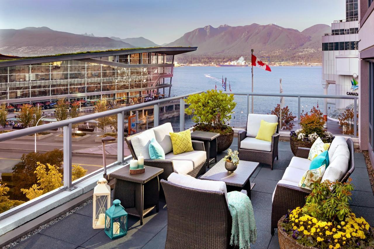 Fairmont Waterfront Hotel Vancouver Exterior photo View from the rooftop
