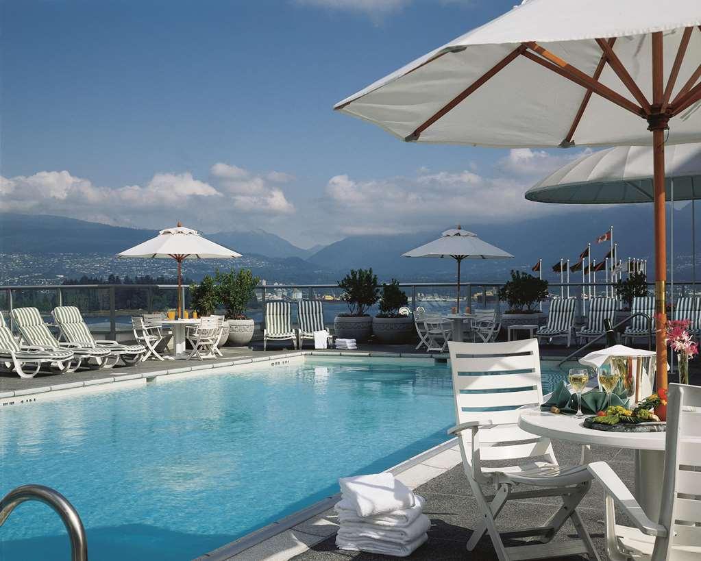 Fairmont Waterfront Hotel Vancouver Facilities photo The pool at the Hotel Alexandra